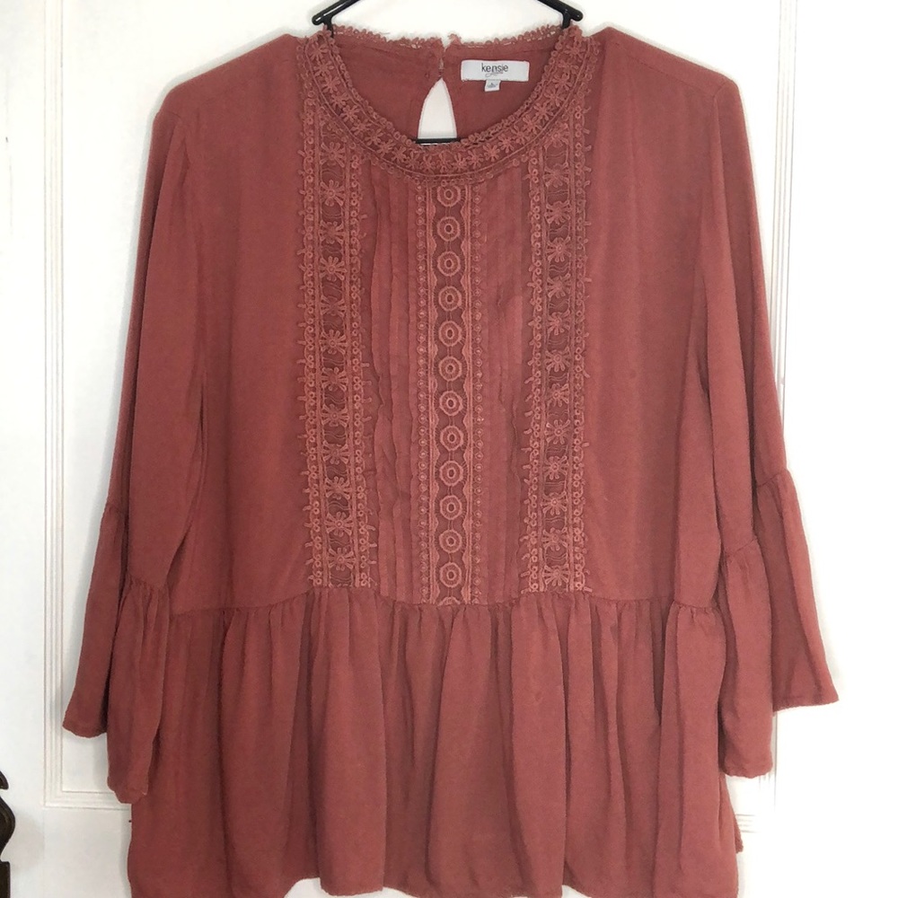 Woman’s top